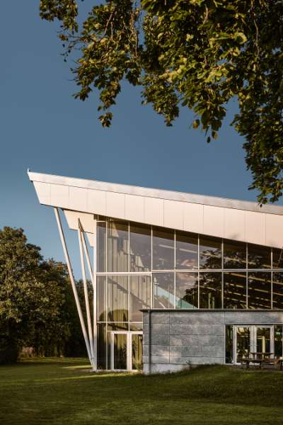 A steel façade with character provides room for sport organisations, Ringsted Sportscenter, Tværalle 8, 4100 Ringsted, Denmark